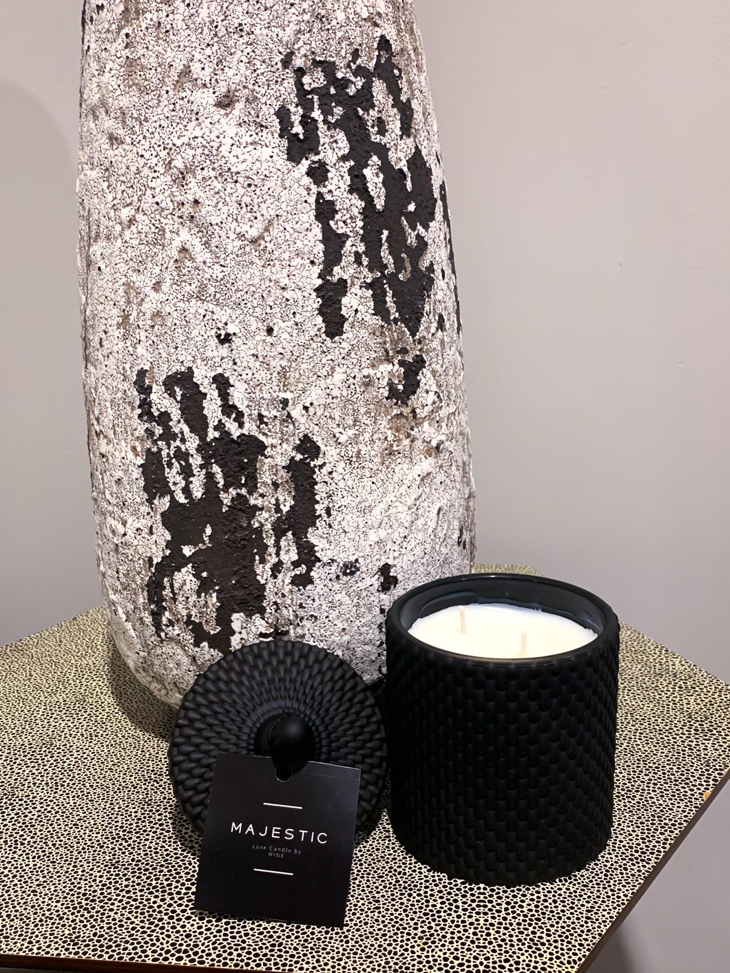 Majestic Luxury Candle - Black